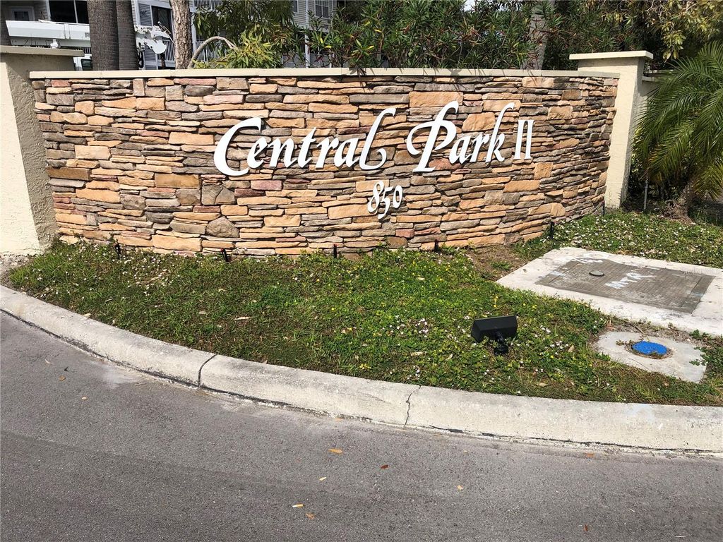 Photo of 850 S Tamiami Trl #406, Sarasota, FL 34236 (MLS # A4679776)
