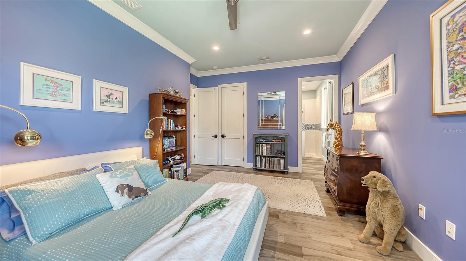 SADDLE CREEK - Residential