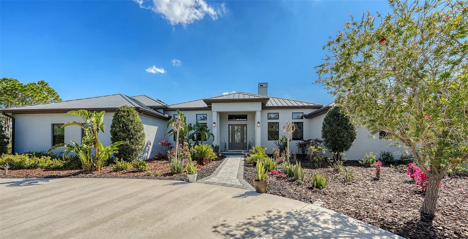 SADDLE CREEK - Residential