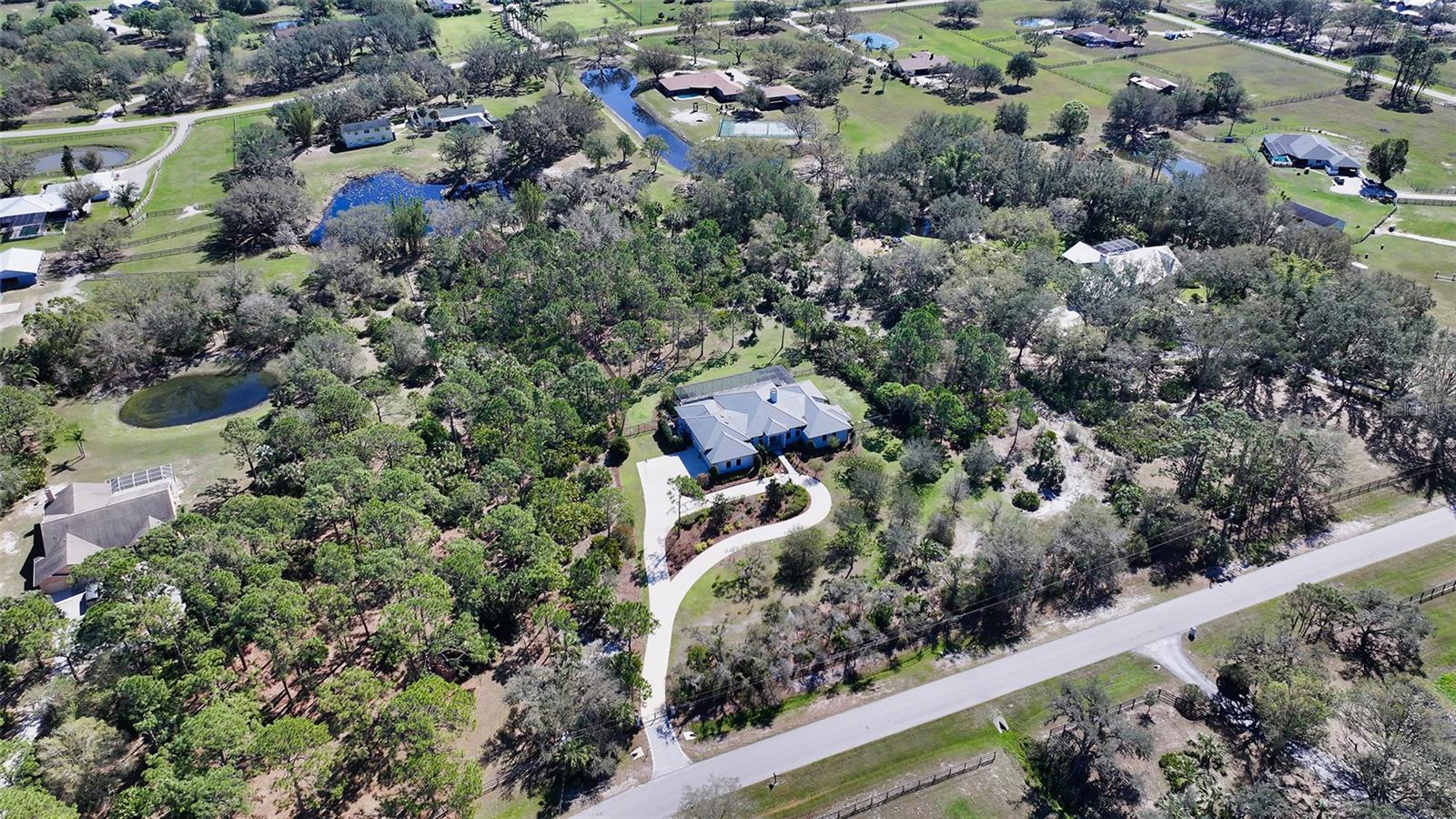 SADDLE CREEK - Residential