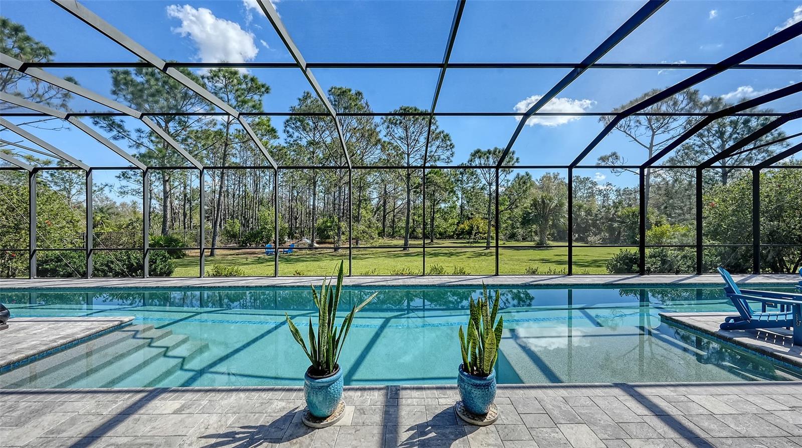 SADDLE CREEK - Residential