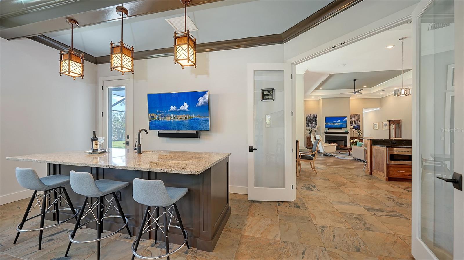 SADDLE CREEK - Residential