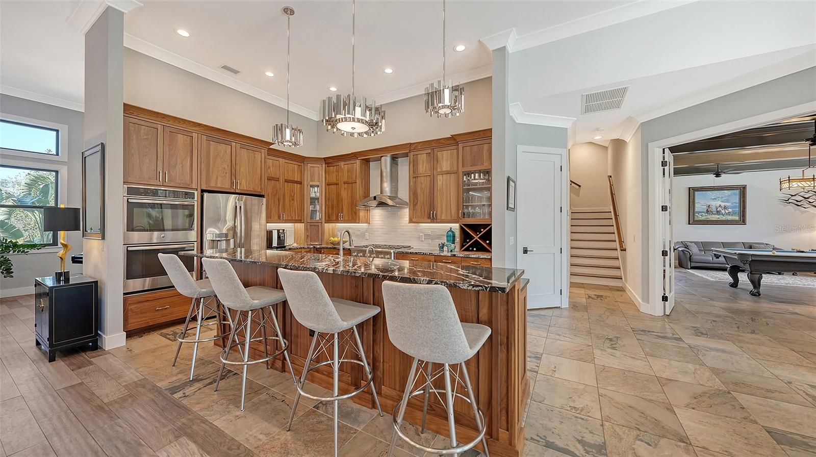 SADDLE CREEK - Residential