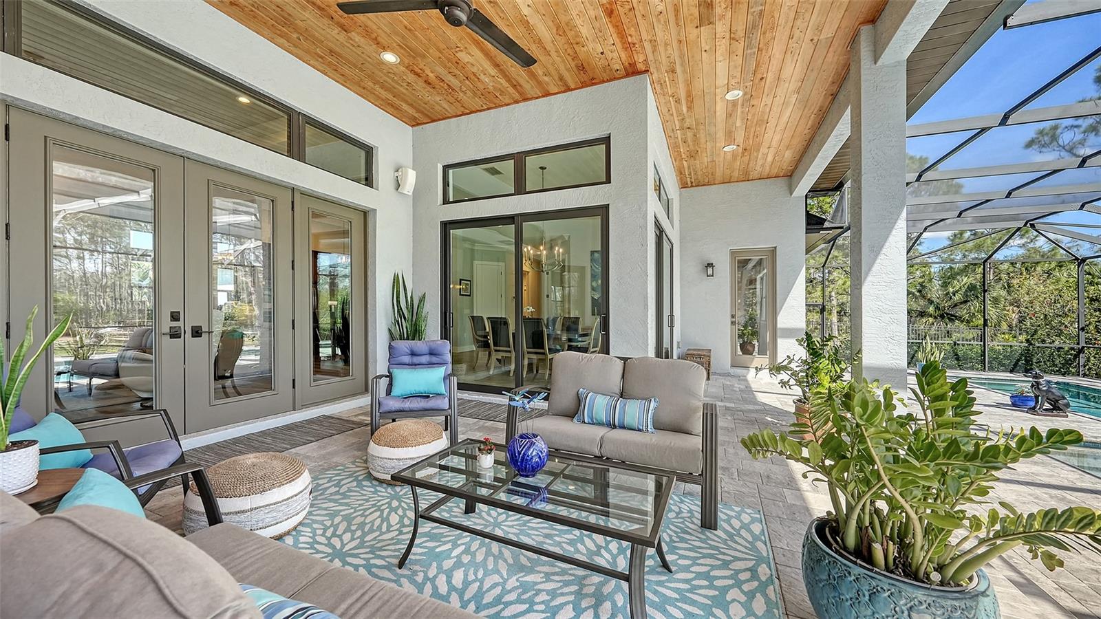 SADDLE CREEK - Residential