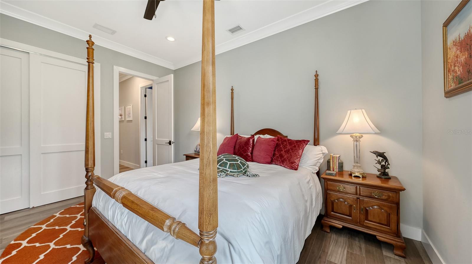 SADDLE CREEK - Residential