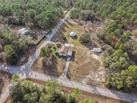 A home in DUNNELLON