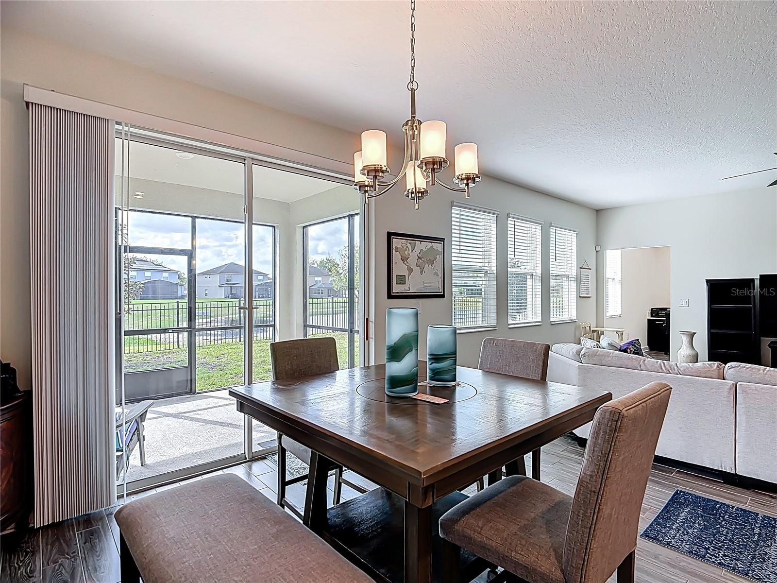 DRAYTON-PRESTON WOODS/PROVIDEN - Residential