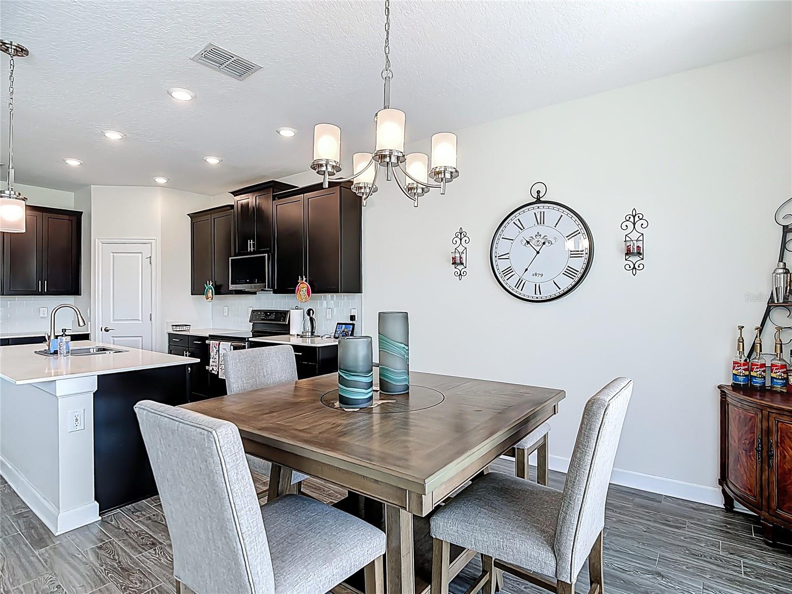 DRAYTON-PRESTON WOODS/PROVIDEN - Residential