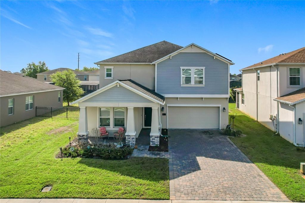 Photo of 460 Brunswick Drive, Davenport, FL 33837 (MLS # S5147096)