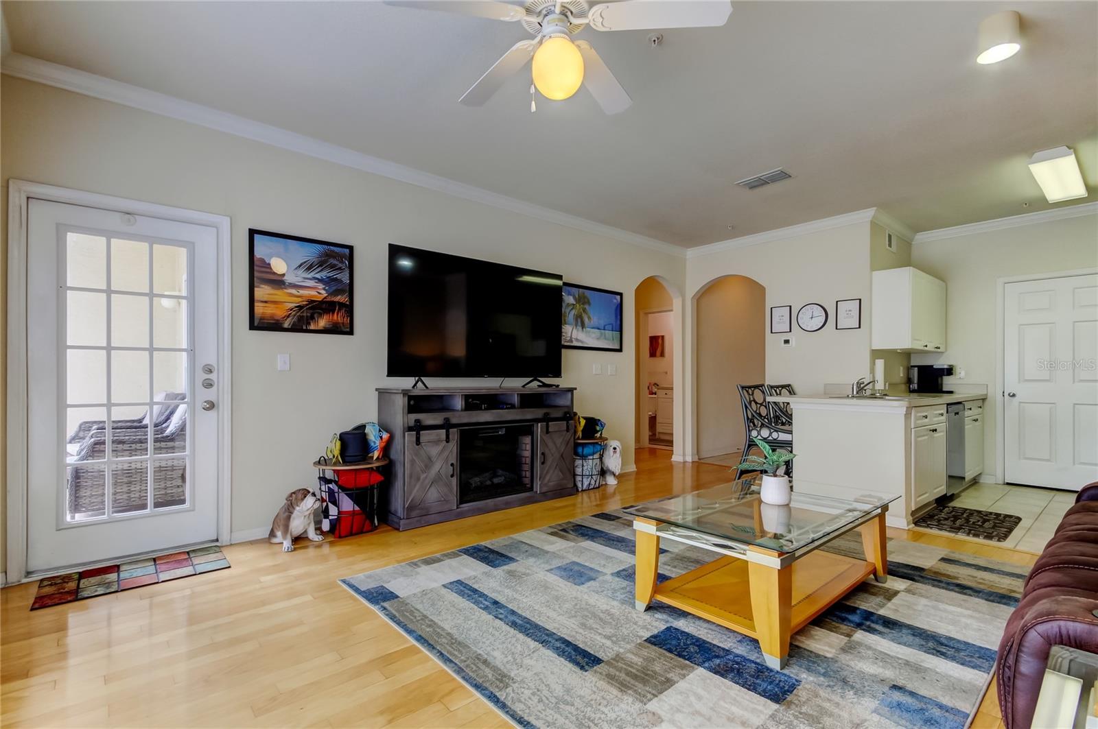 RESIDENCE AT RENAISSANCE - Residential Lease