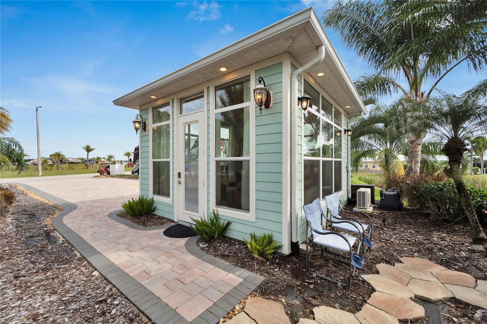 3250 RED TAIL HAWK DRIVE