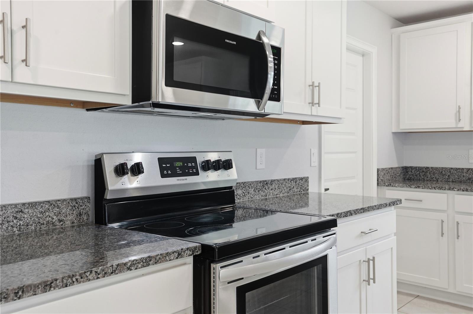 WYNDSOR PLACE - Residential