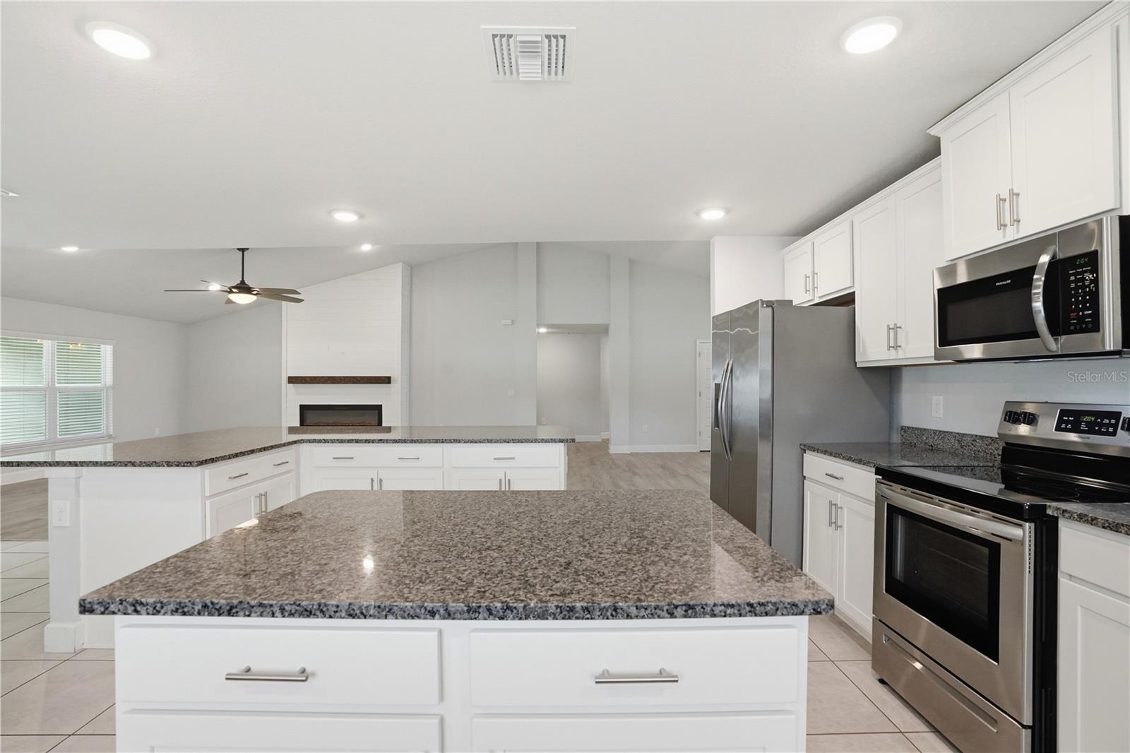 WYNDSOR PLACE - Residential