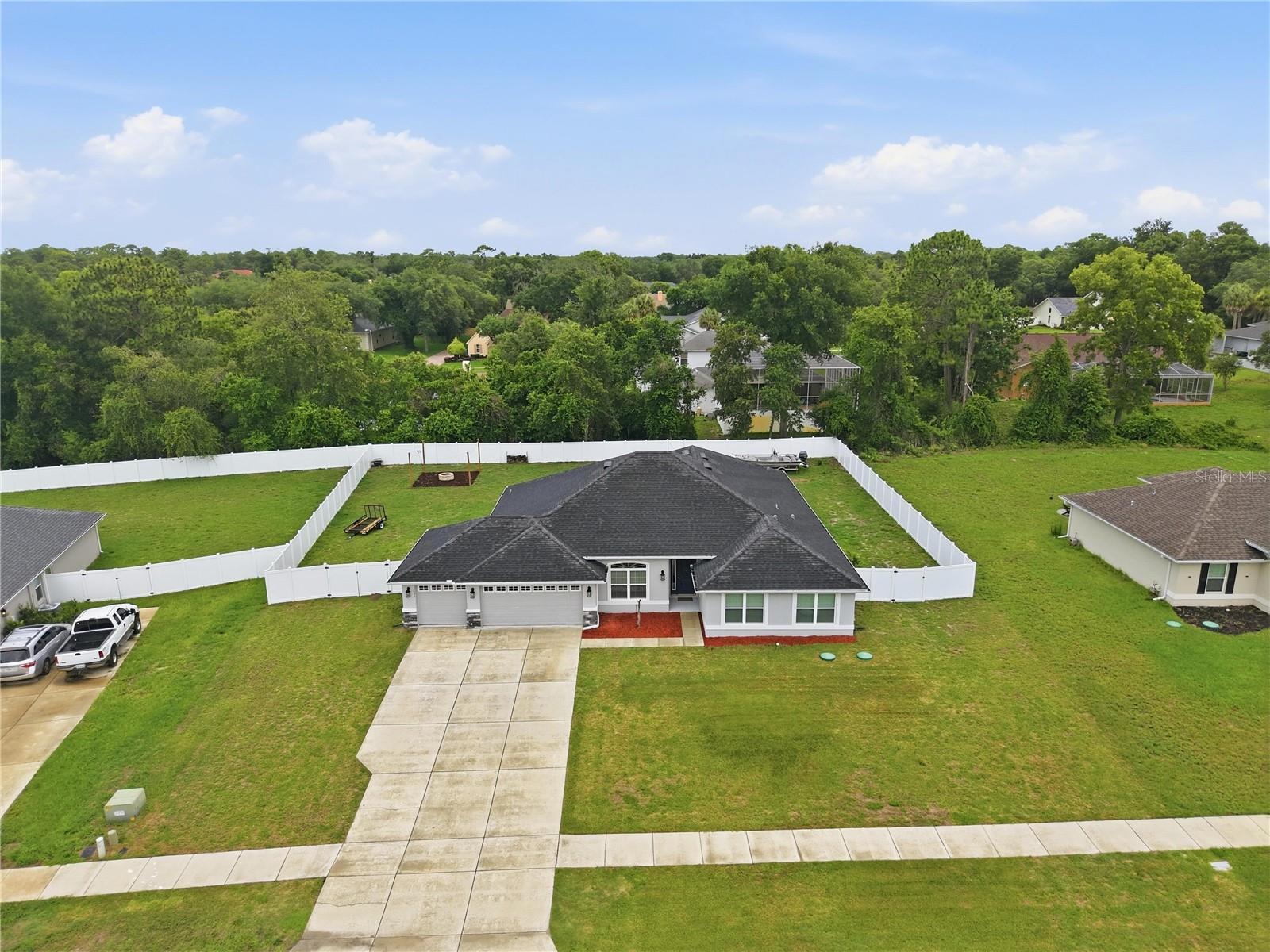 WYNDSOR PLACE - Residential
