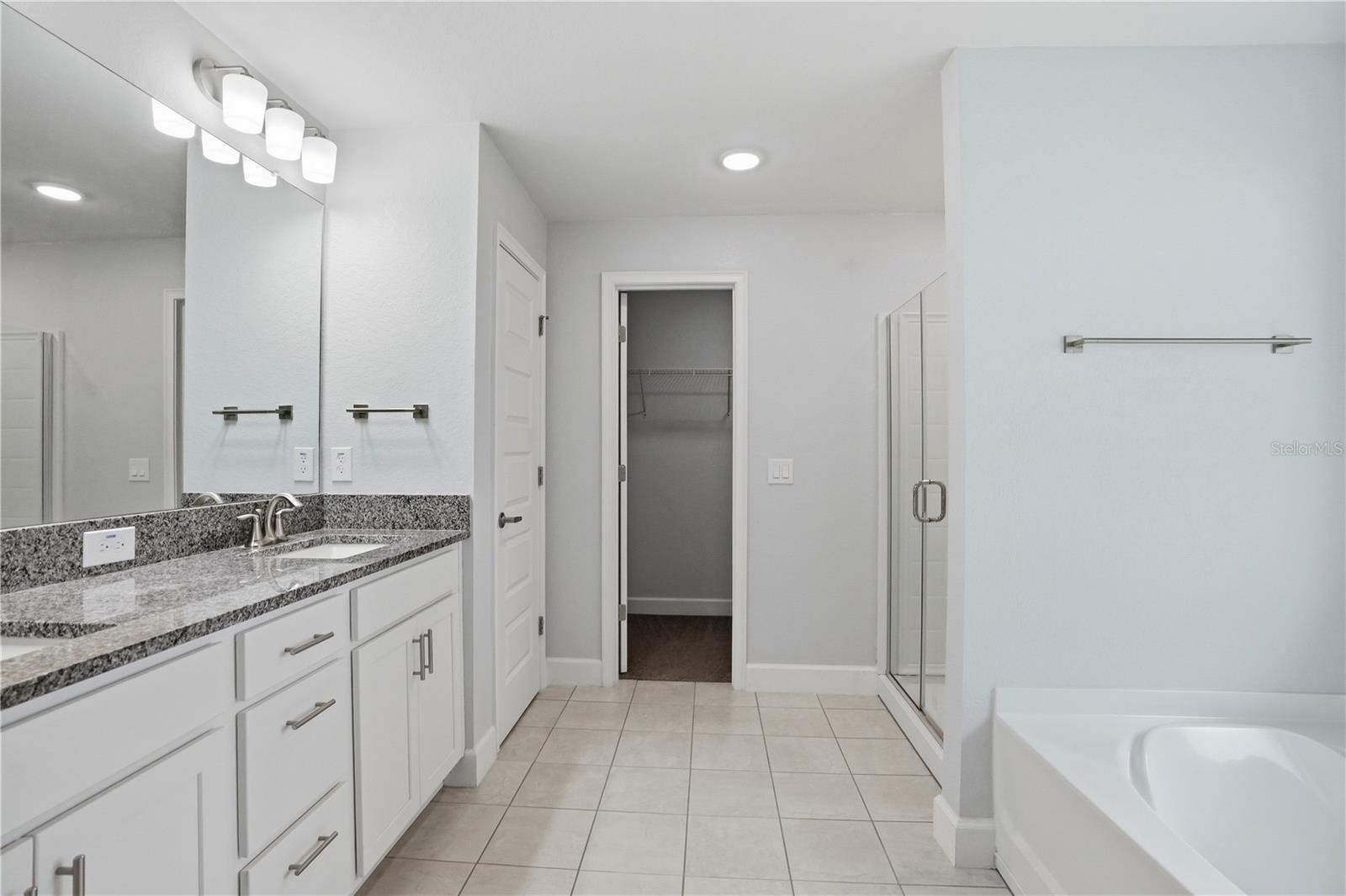 WYNDSOR PLACE - Residential