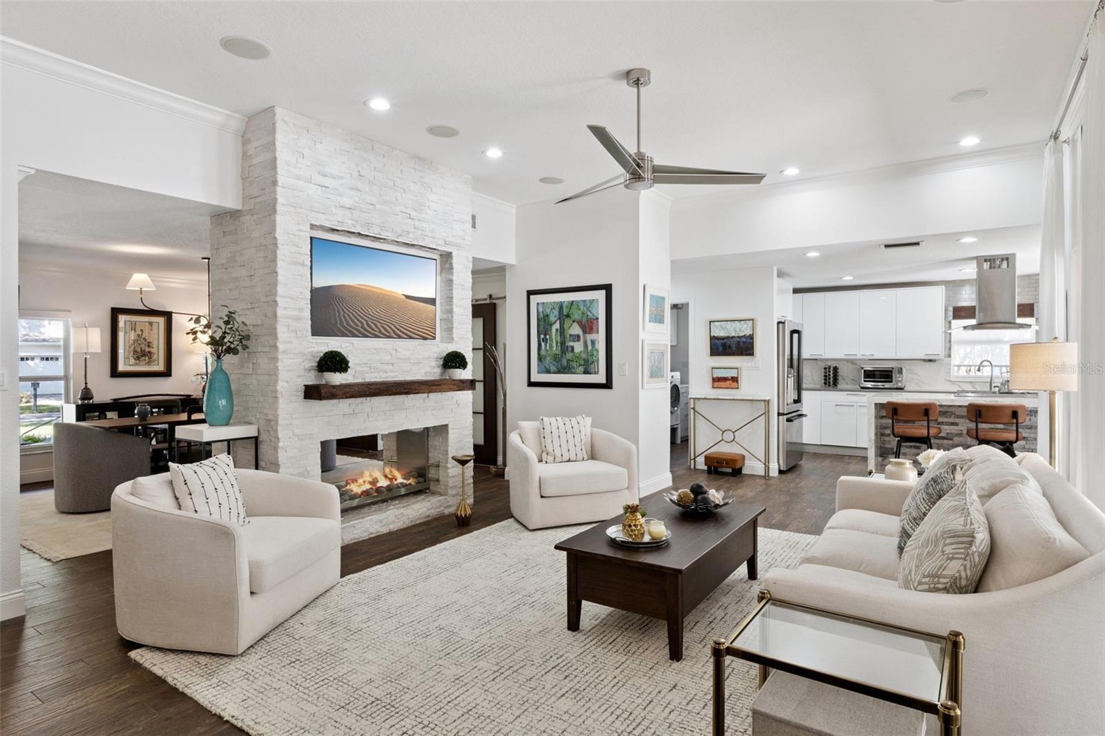 TANGERINE COURT - Residential