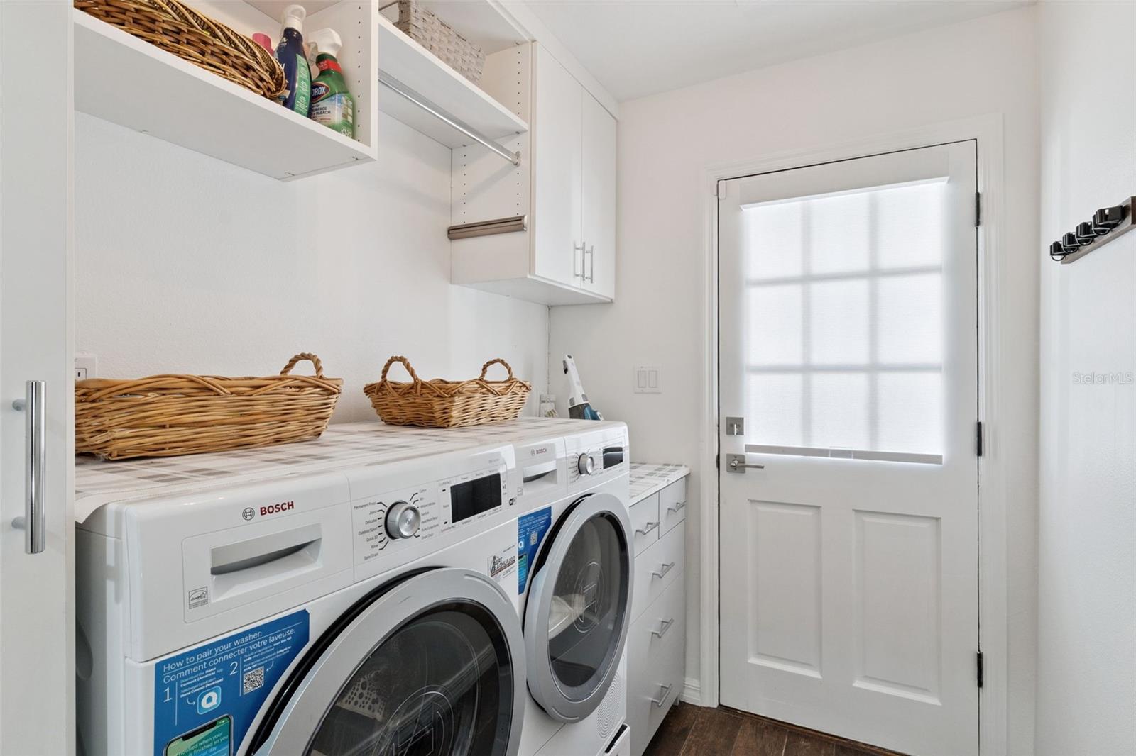 TANGERINE COURT - Residential