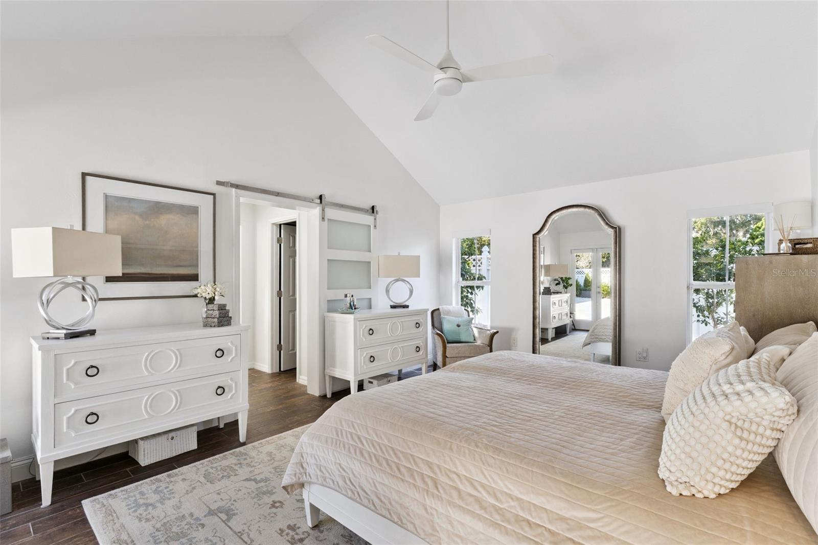 TANGERINE COURT - Residential