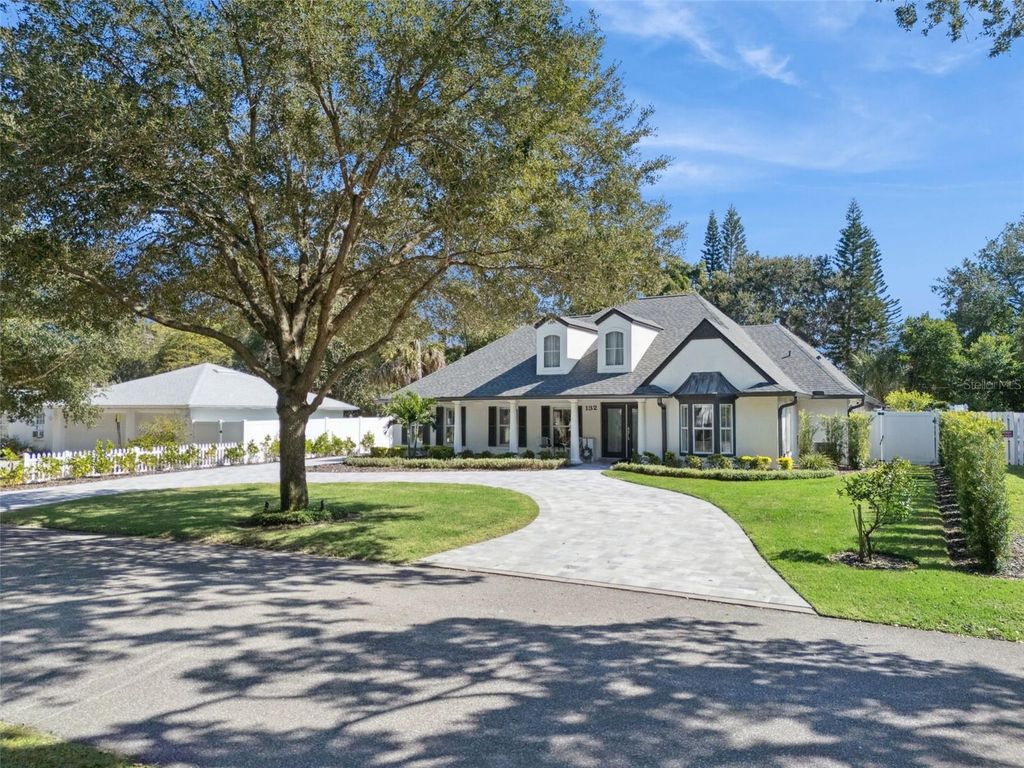 Photo of 132 Burks Circle, Winter Park, FL 32789 (MLS # O6354963)