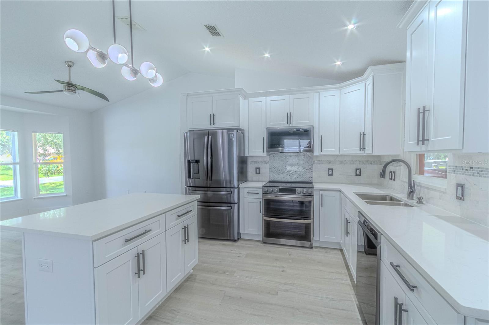 850 JARNAC DRIVE