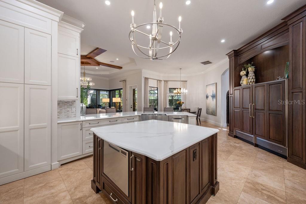 KEENES POINTE UNIT 3 - Residential