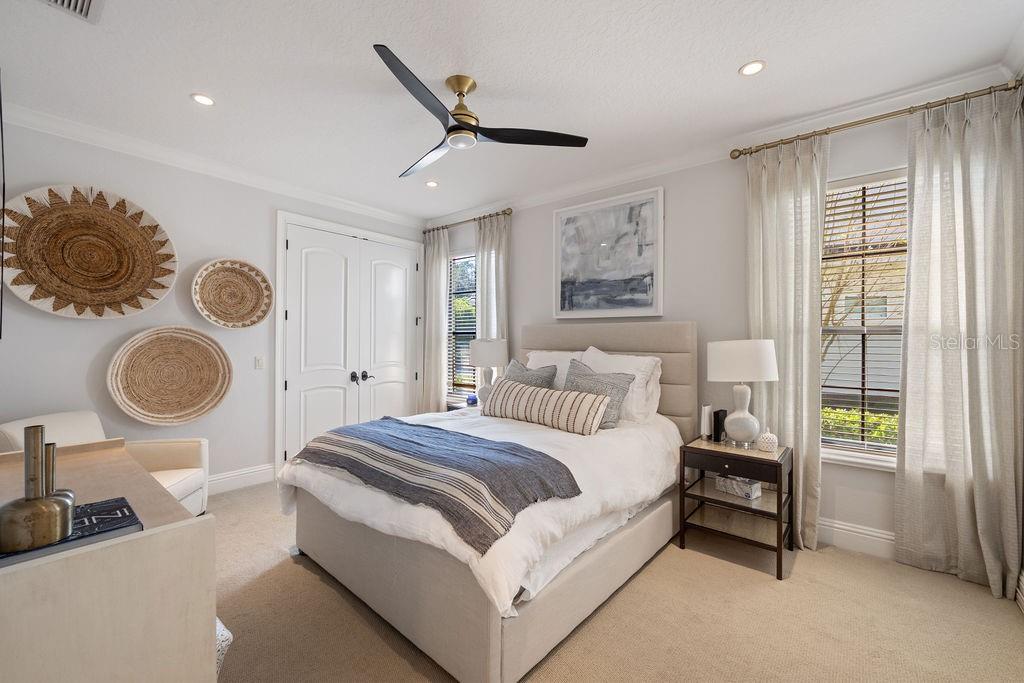 KEENES POINTE UNIT 3 - Residential