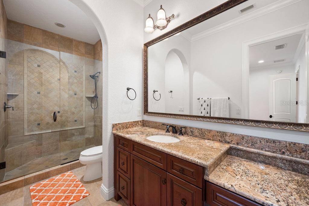 KEENES POINTE UNIT 3 - Residential