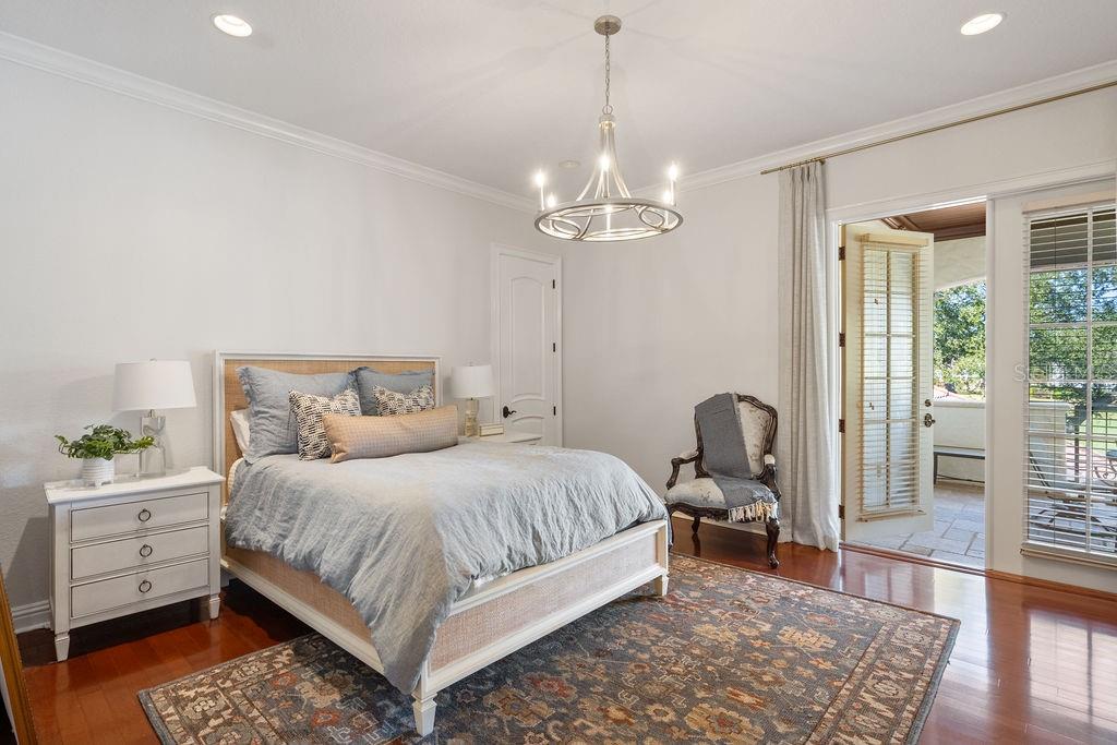 KEENES POINTE UNIT 3 - Residential