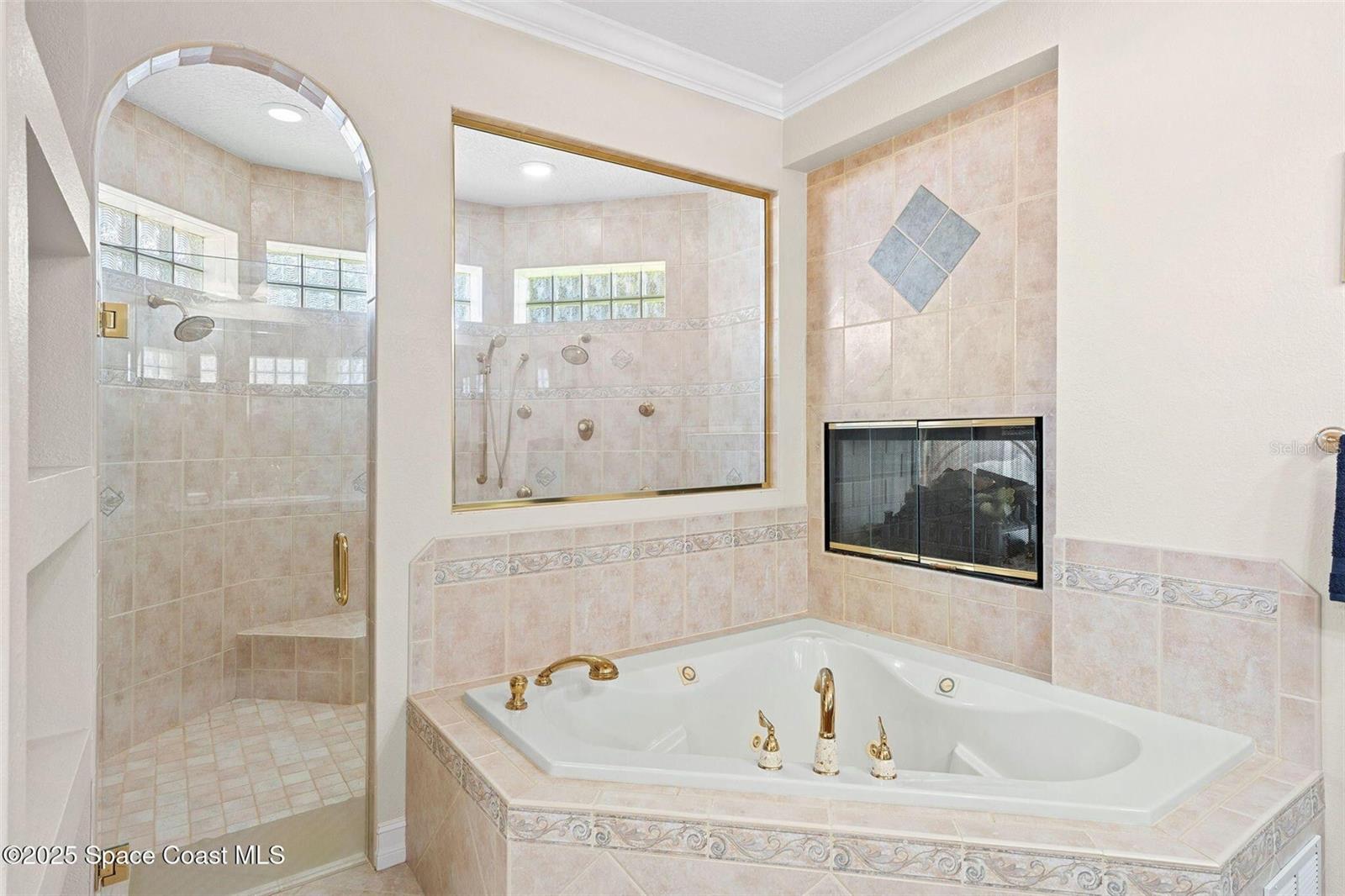 PLANTATION PH 01 - Residential