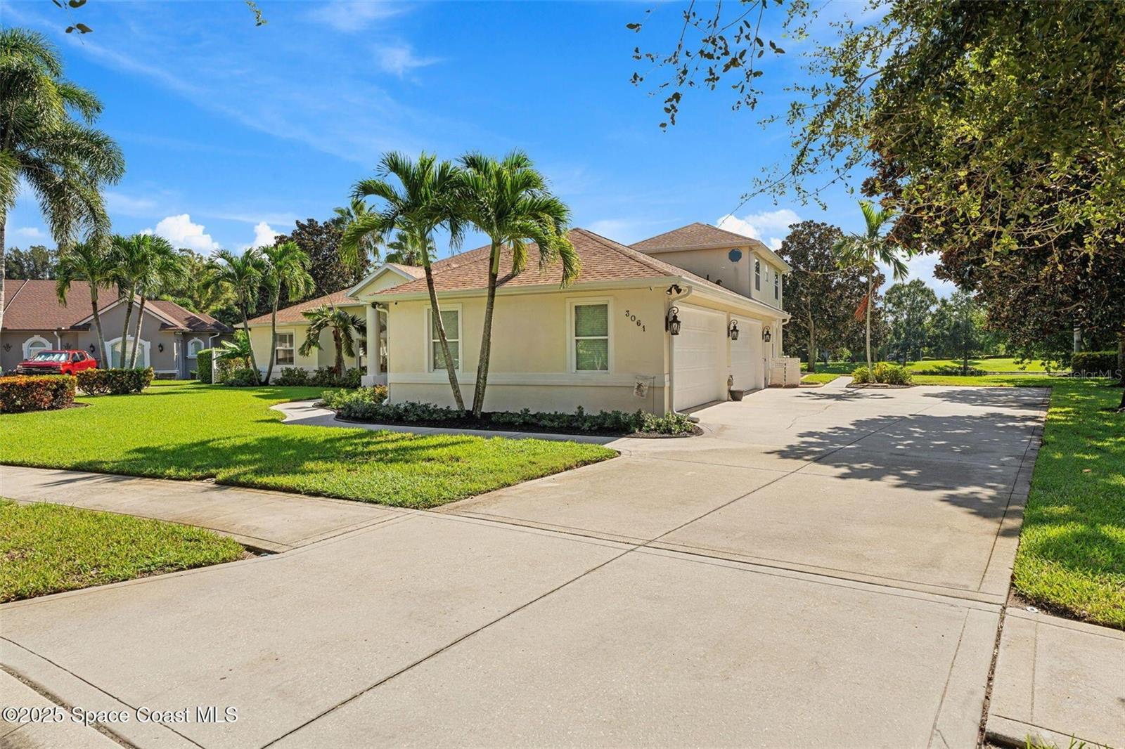 3061 SOUTHERN OAKS DRIVE