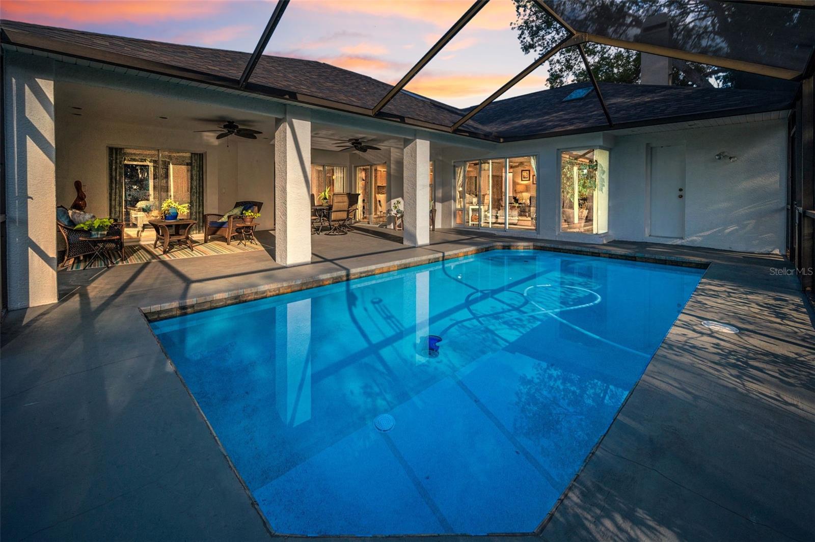 3047 LAKE PADGETT DRIVE