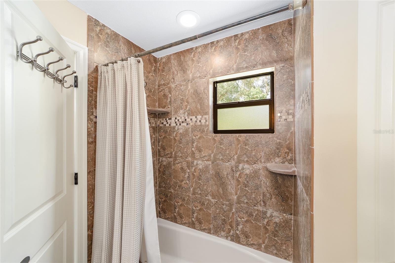 NON SUBDIVISION - Residential