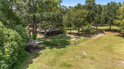 Tiny photo for 3200 NE 97th Street Road, Anthony, FL 32617 (MLS # OM708251)