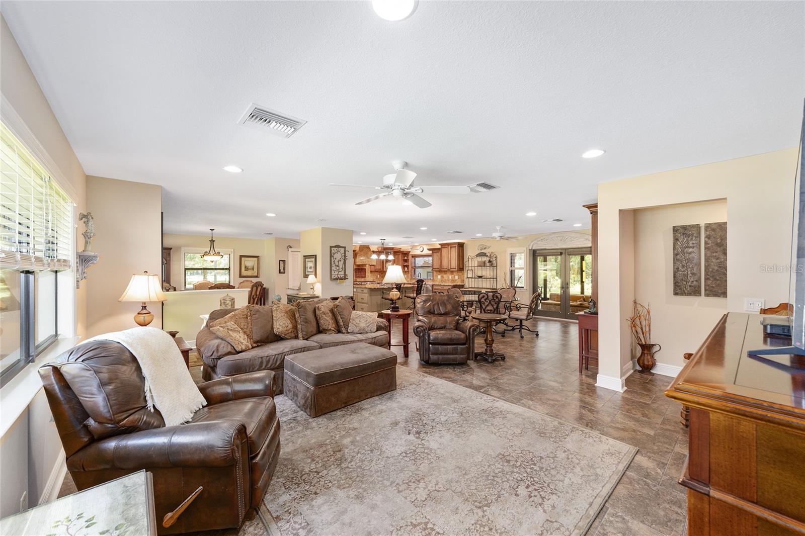 NON SUBDIVISION - Residential