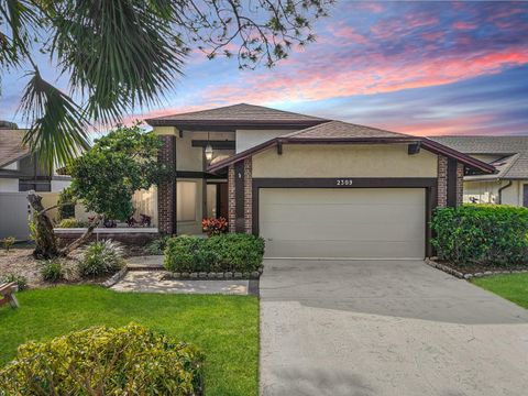 Photo of 2309 Walden Place N, Plant City, FL 33566 (MLS # TB8464995)