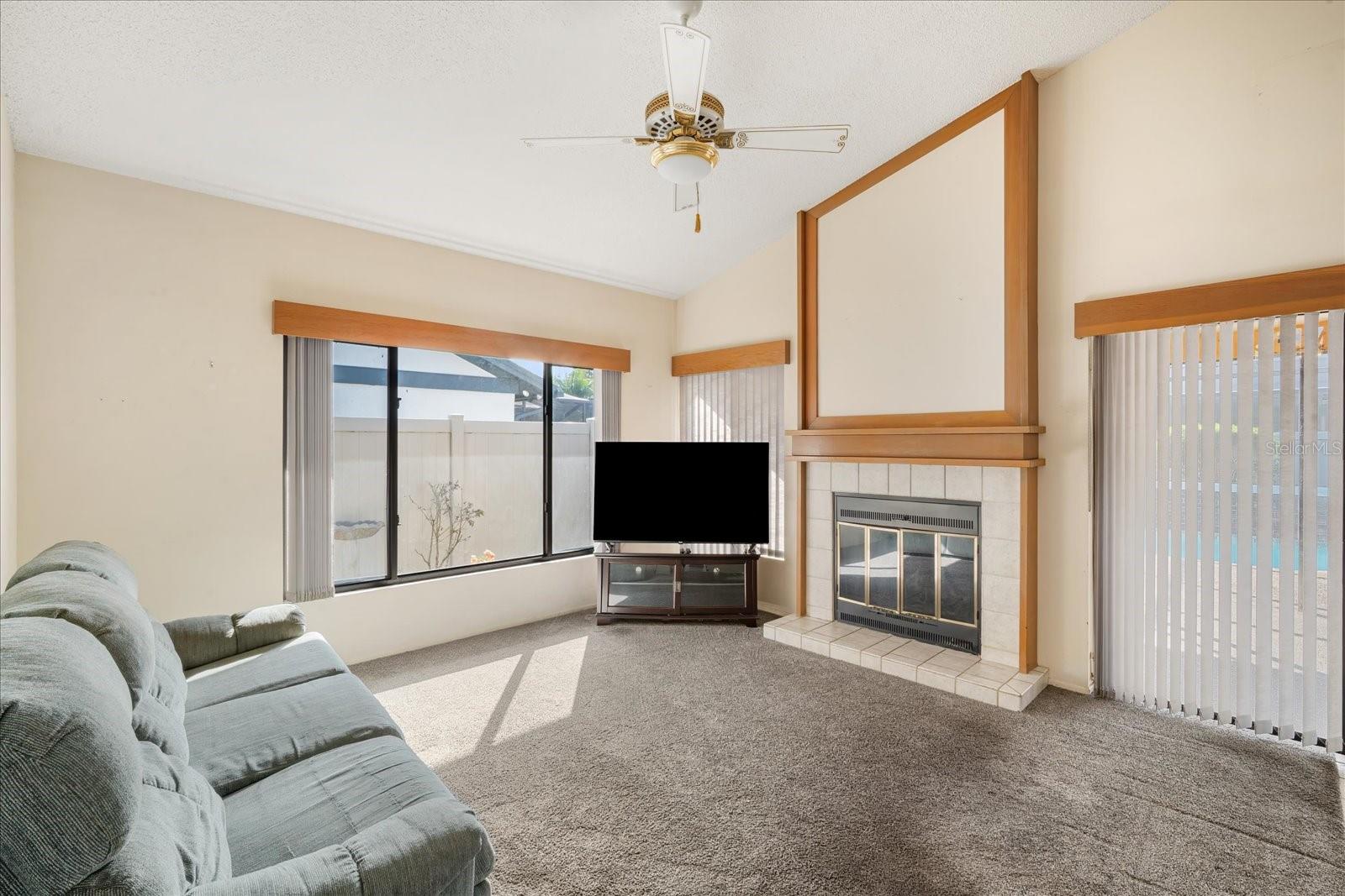 WALDEN LAKE UNIT 17 - Residential