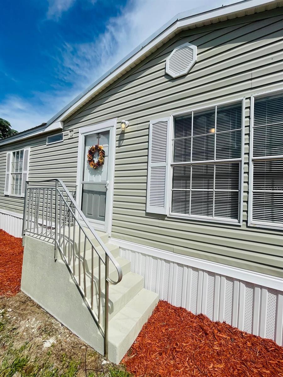 ASTATULA MEADOWS SUB - Residential