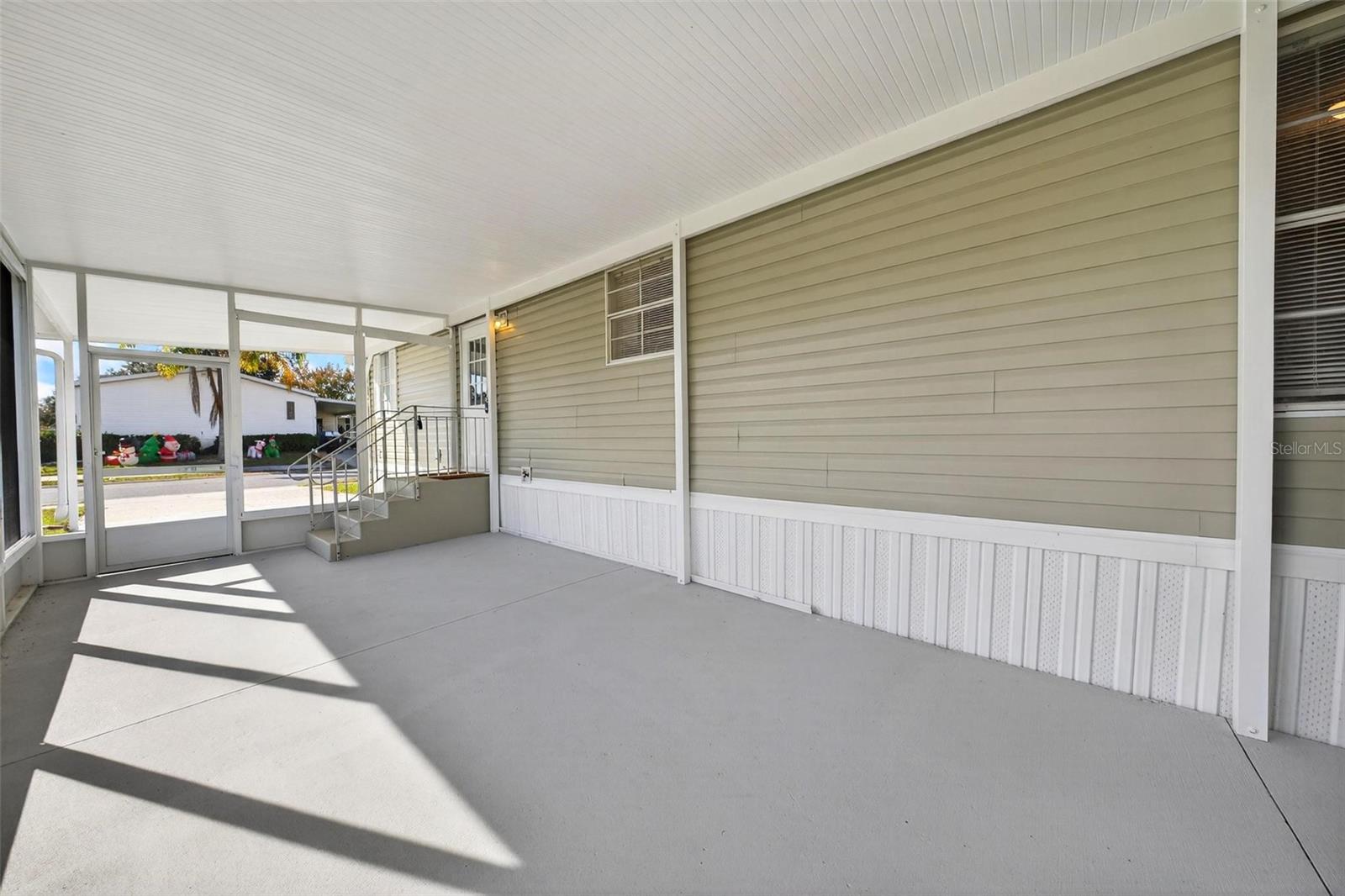 ASTATULA MEADOWS SUB - Residential