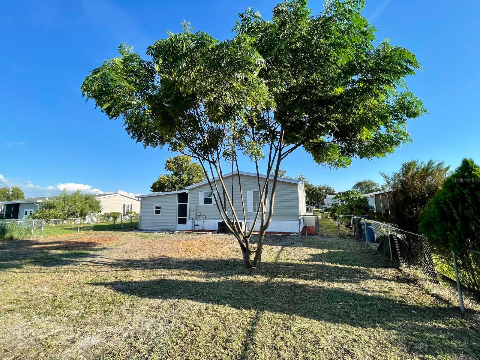 ASTATULA MEADOWS SUB - Residential