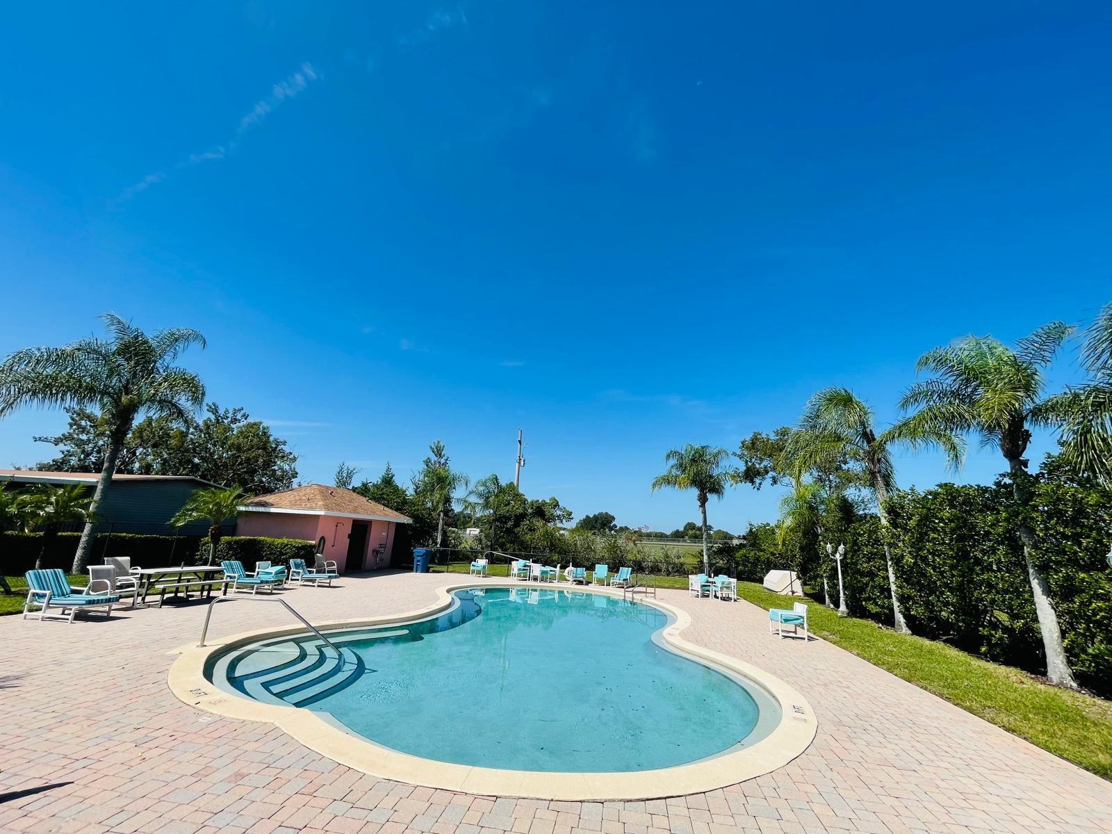 ASTATULA MEADOWS SUB - Residential