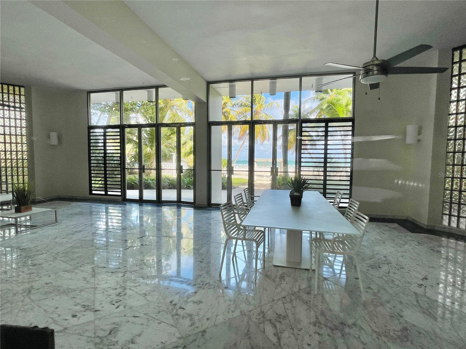 PLAZA ATLANTICO - Residential