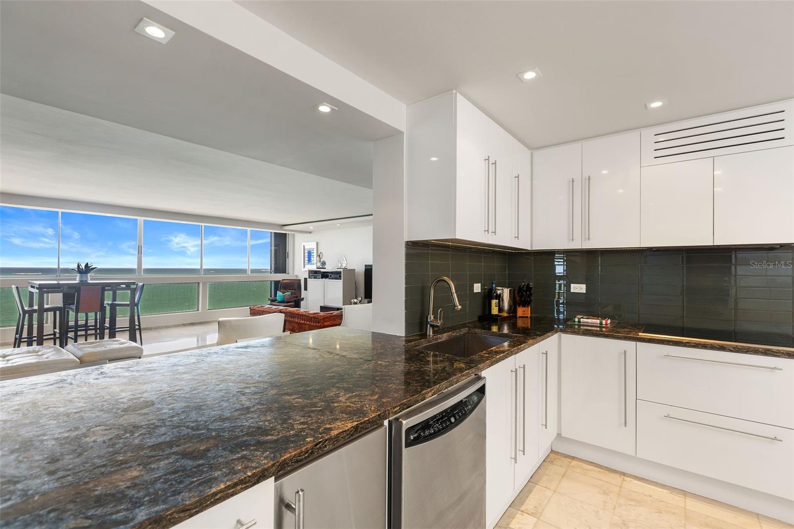 PLAZA ATLANTICO - Residential