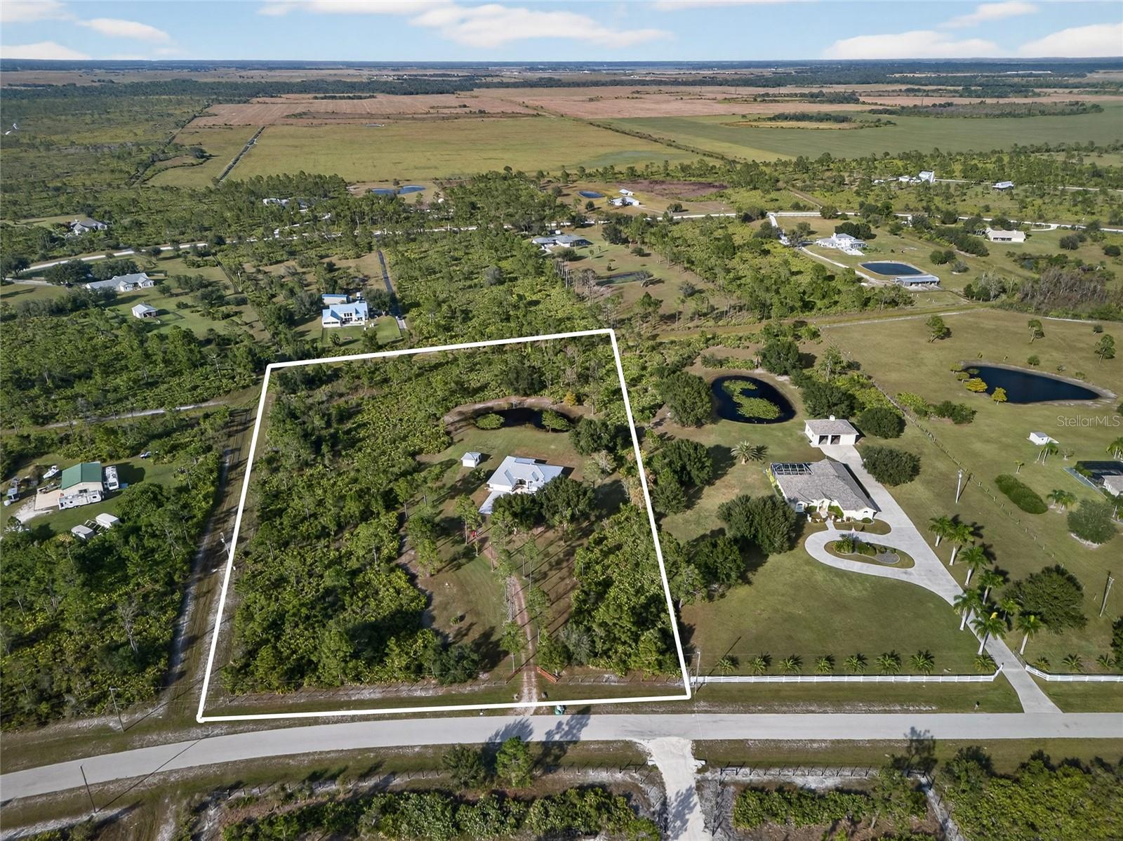 PRAIRIE CREEK PARK - Residential