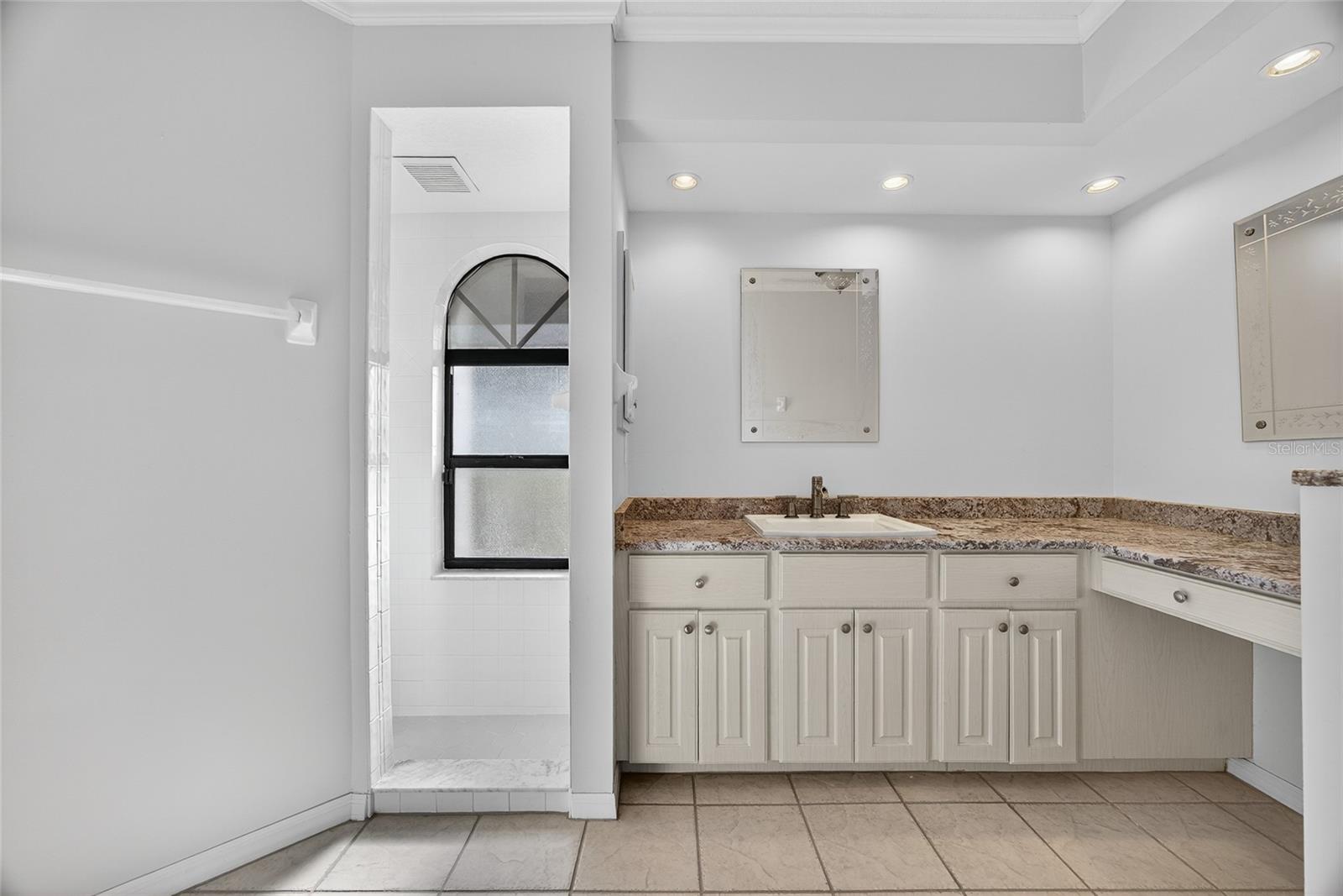 PRAIRIE CREEK PARK - Residential