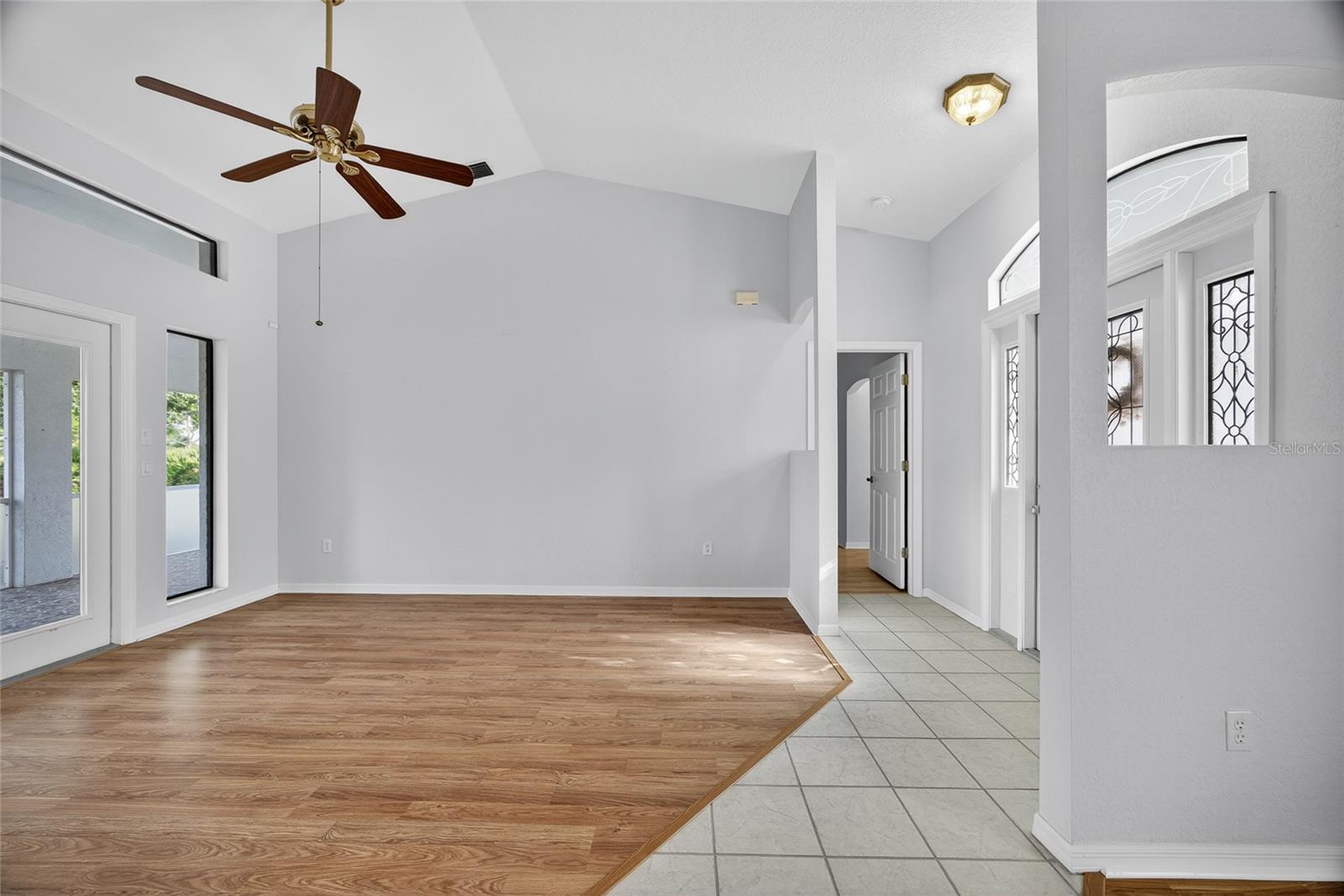 PRAIRIE CREEK PARK - Residential