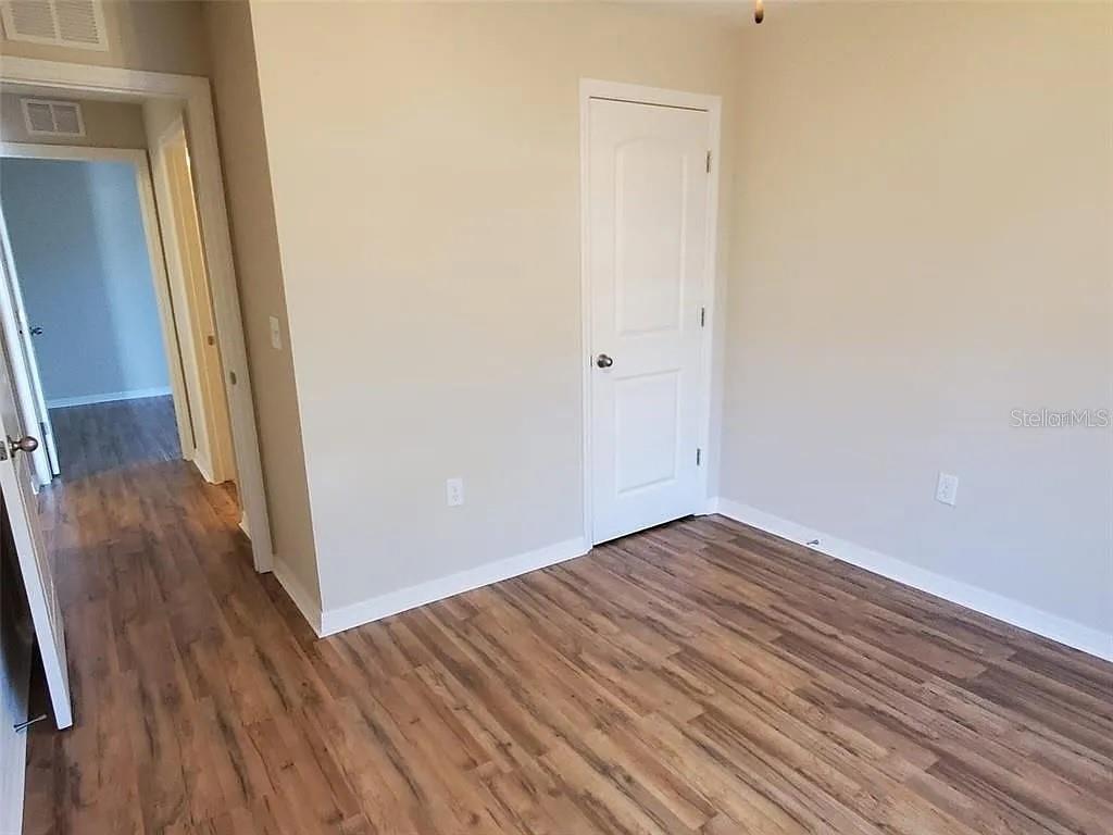 TAVARES GROVES AT BAYTREE PH 05 - Residential Lease