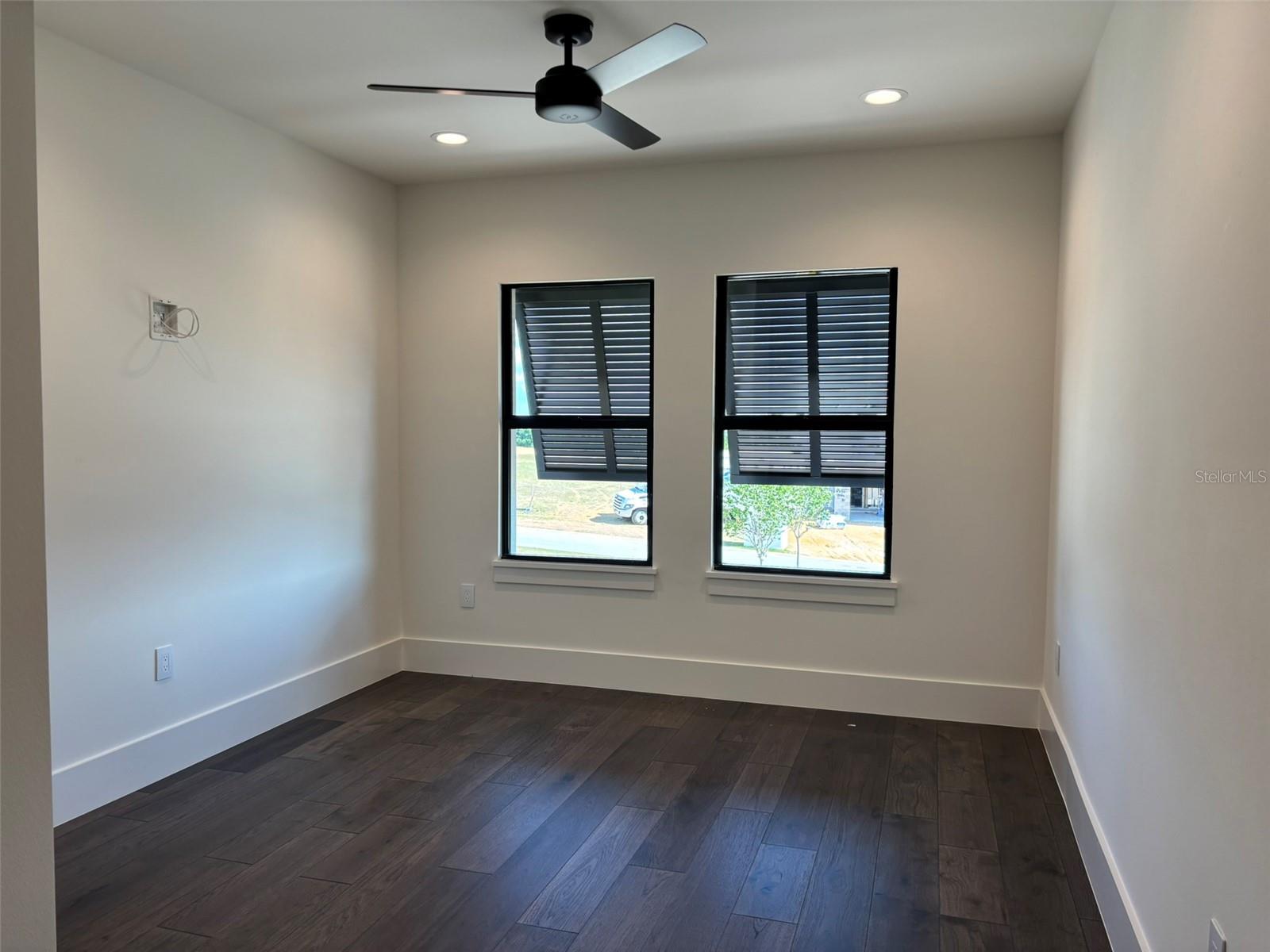 BELLA COLLINA WEST SUB - Residential