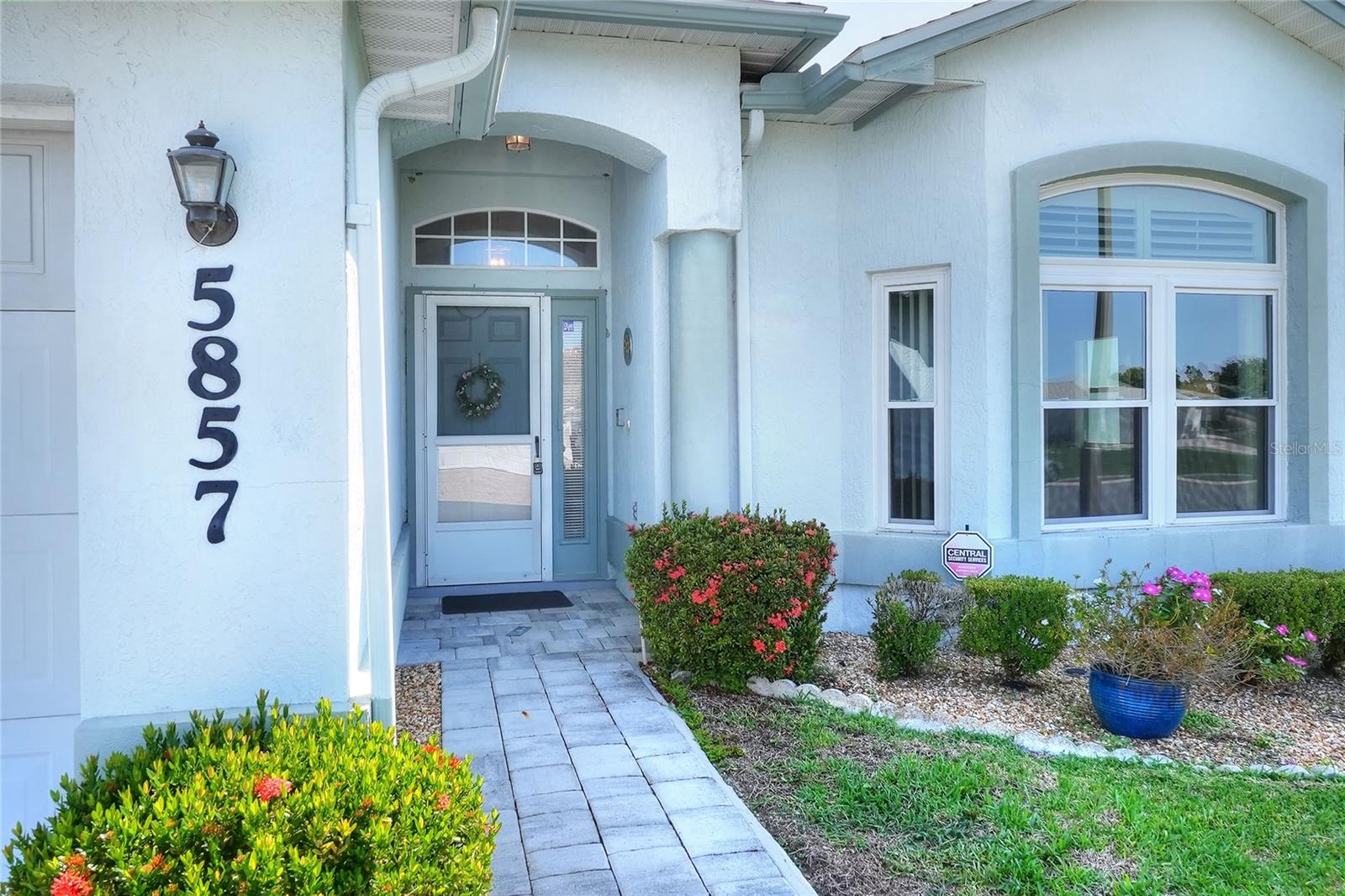 5857 MACAW PLACE