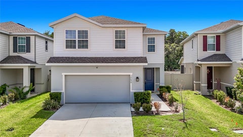 4 beds bed, 2.5 baths bath property at 10699 Old Sycamore Loop, Land O Lakes, FL 34638