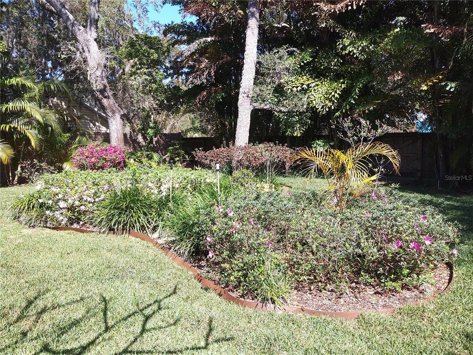 SAGE OAKS - Residential